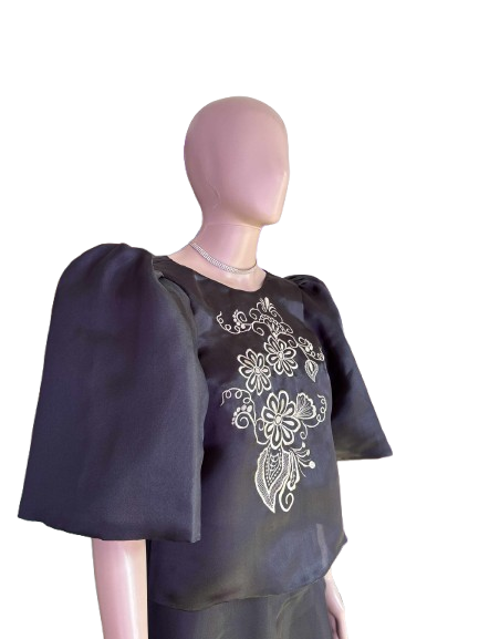 B42 - Dahlia Blouse (Black)