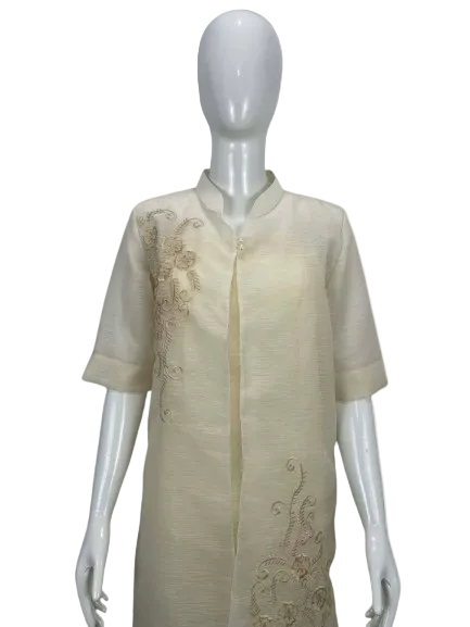 TU19 - Jusilyn Tunic Embro